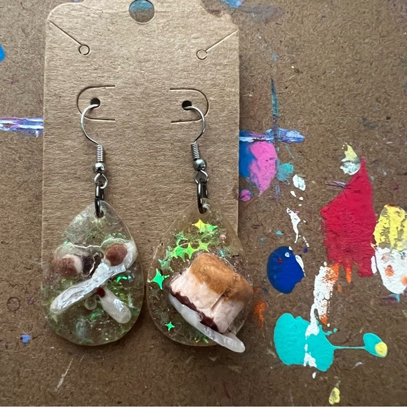 Vanilla Flan with Fork and Spoon Earrings - Picture 4 of 7